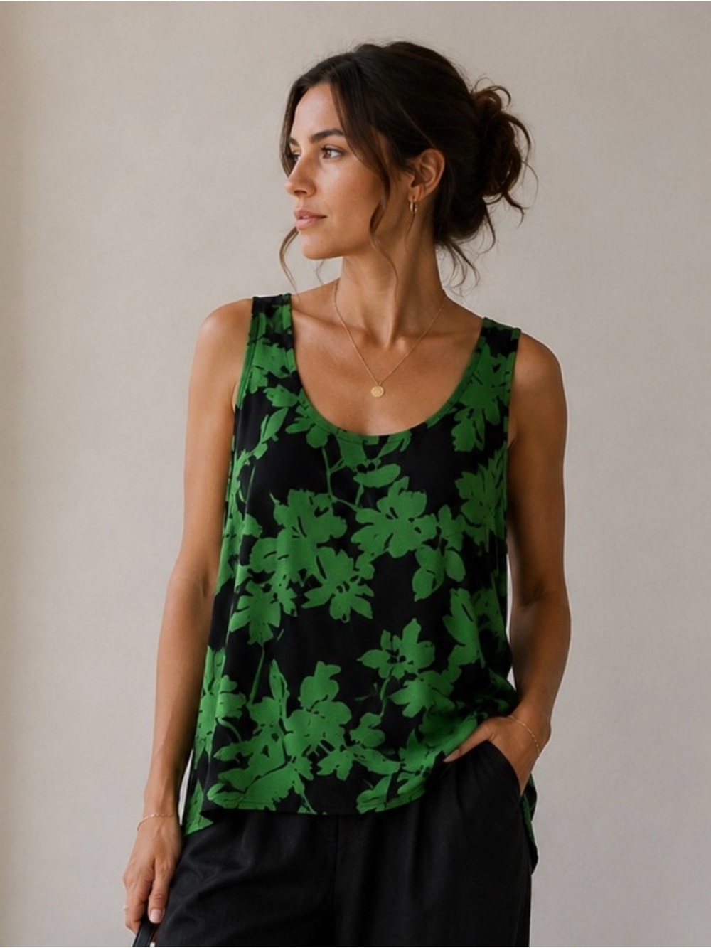 Chico's Touch of Cool Floral Green Sleeveless Tank Top